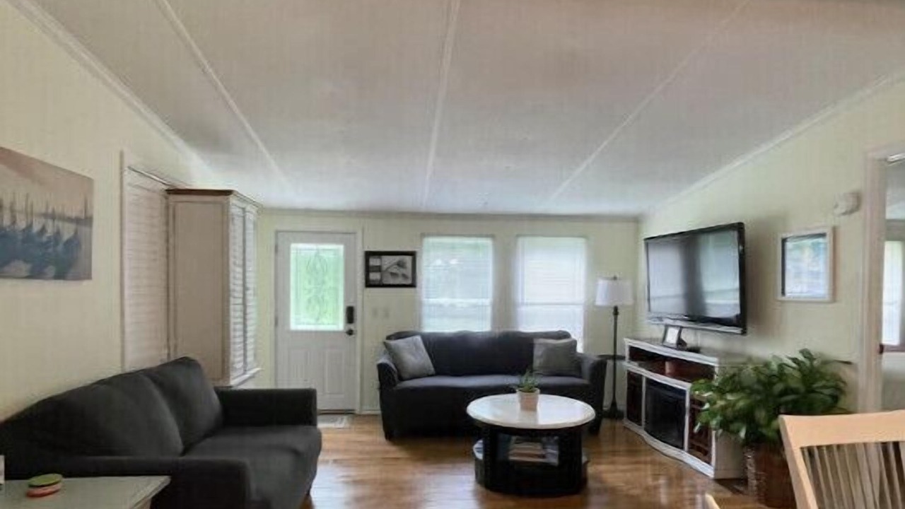 Photo of Livingroom in Sneads Ferry