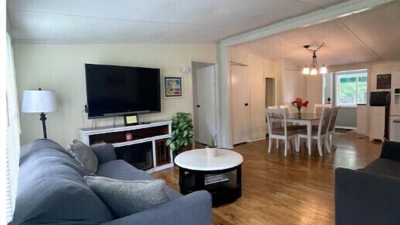Photo of Livingroom in Sneads Ferry