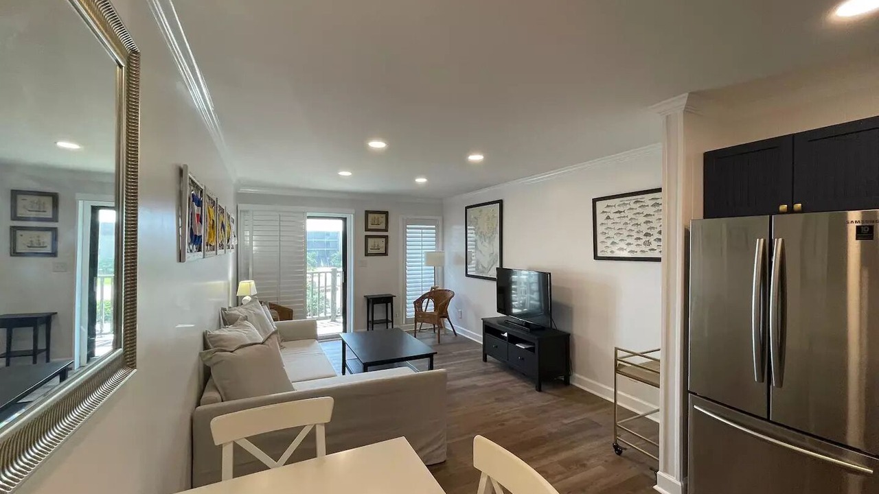 Photo of Livingroom in Morehead City