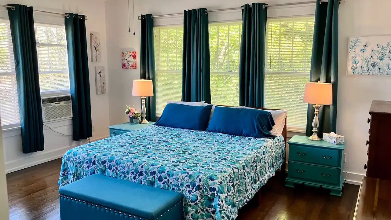 Photo of Bedroom in Hot Springs