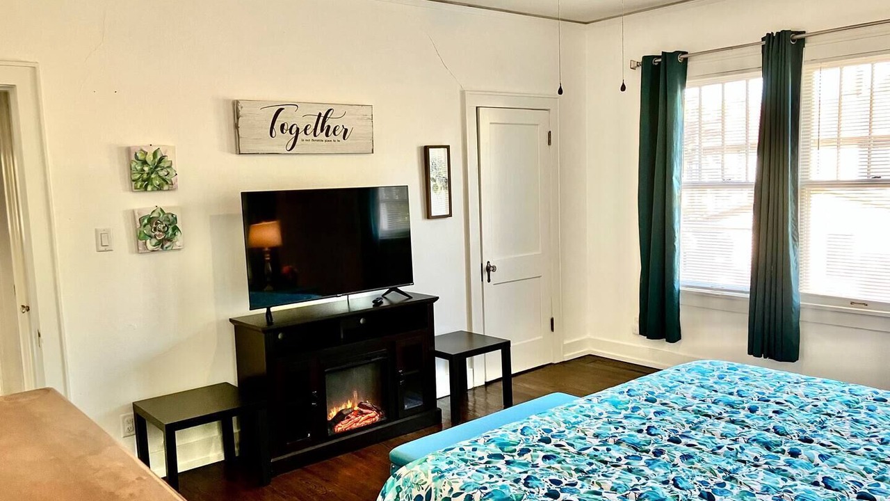 Photo of Bedroom in Hot Springs
