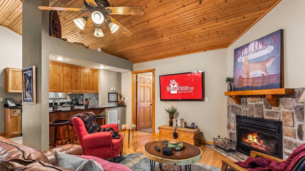 Photo of Livingroom in Reeds Spring