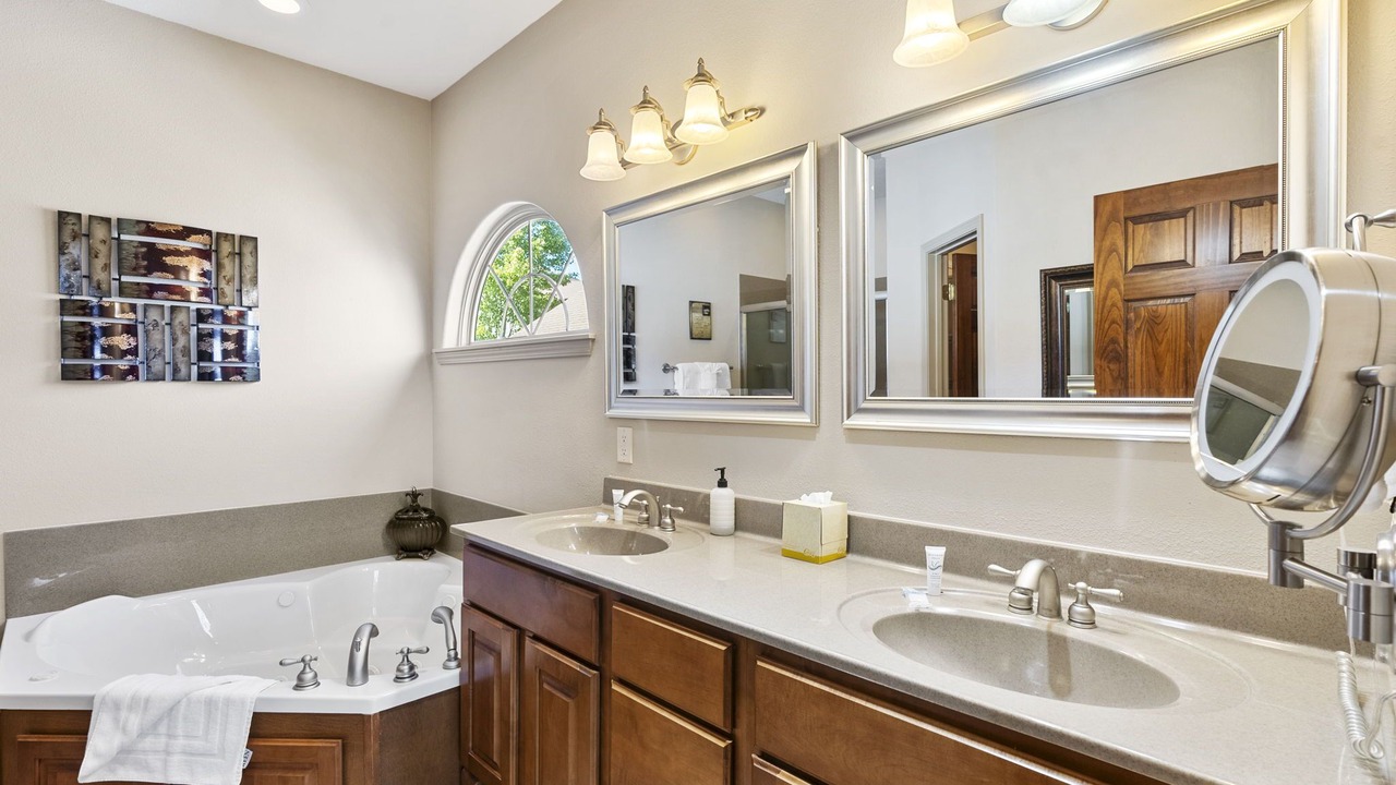 Photo of Bathroom in Branson West