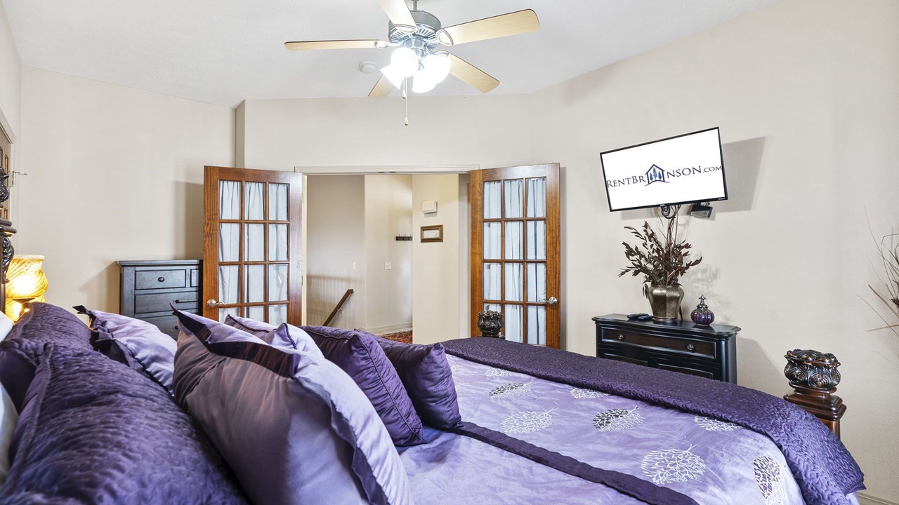 Photo of Bedroom in Branson West