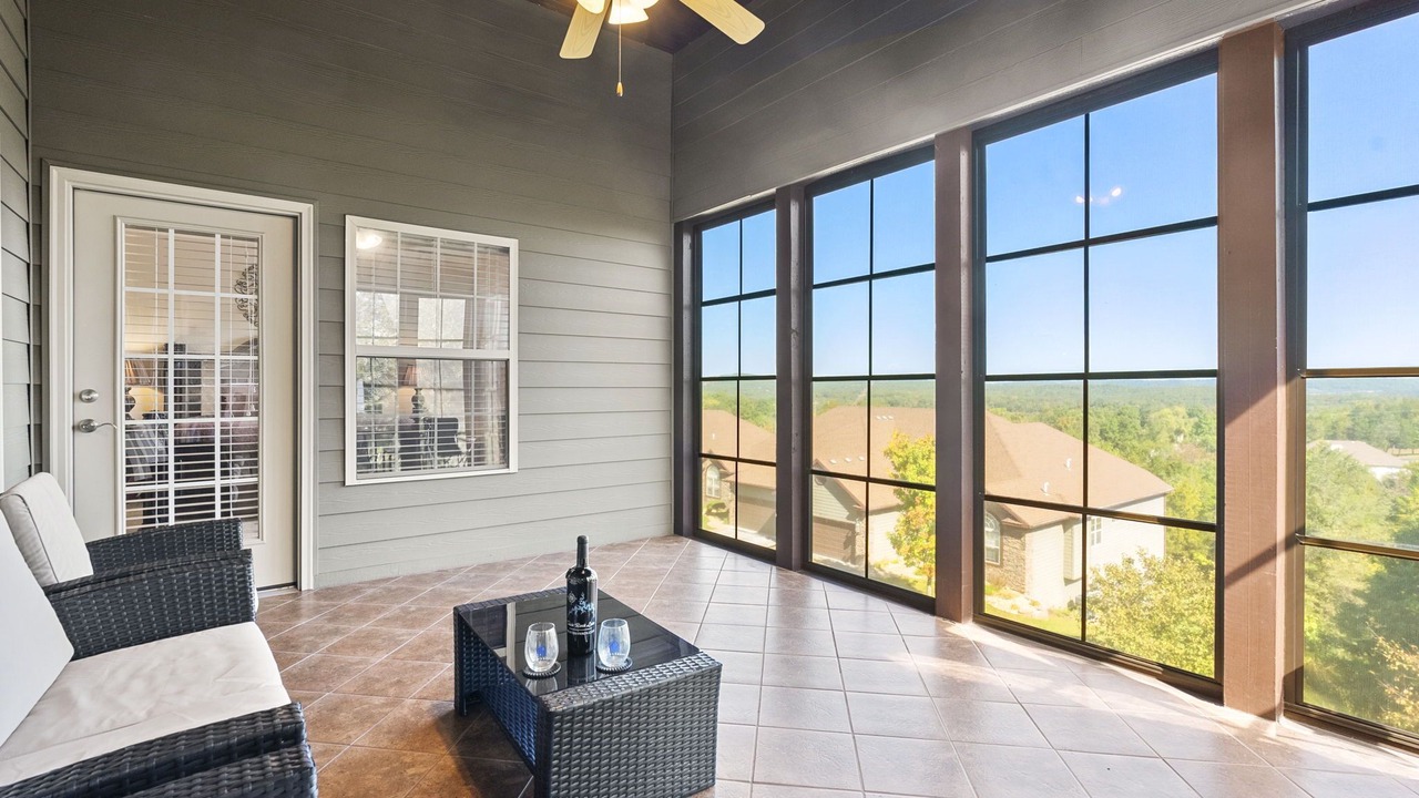 Photo of Livingroom in Branson West