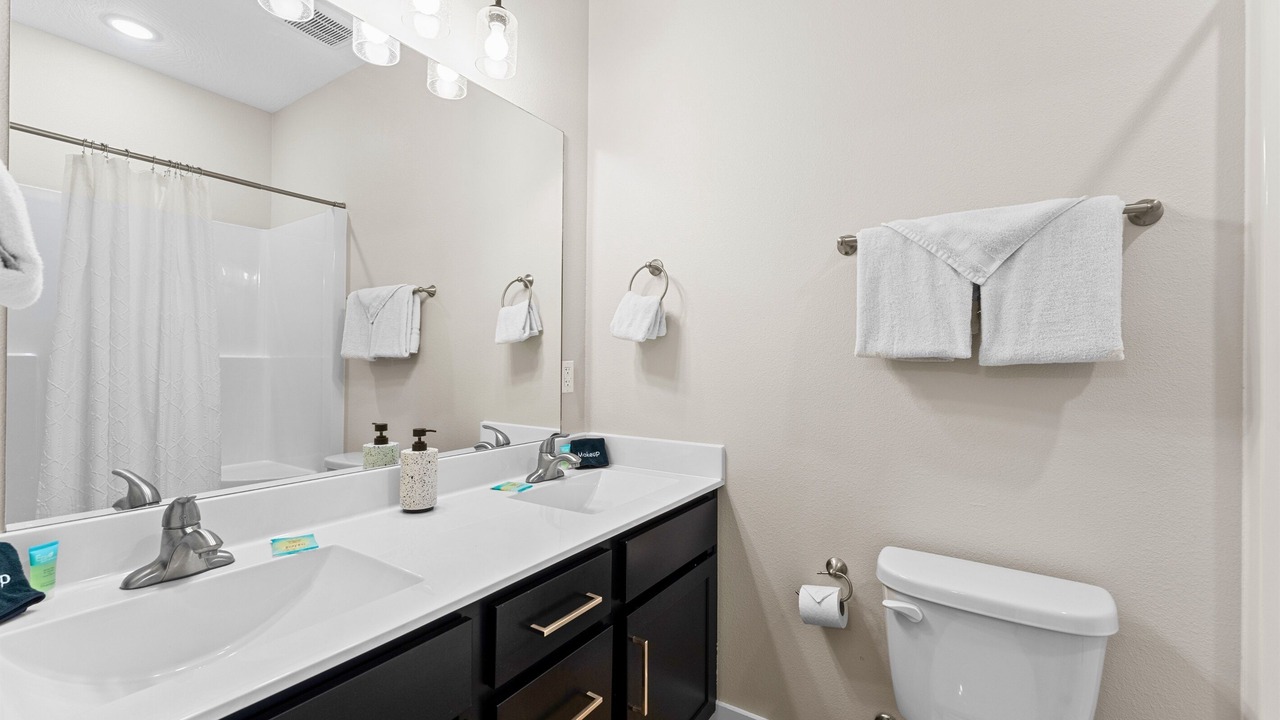 Photo of Bathroom in Branson
