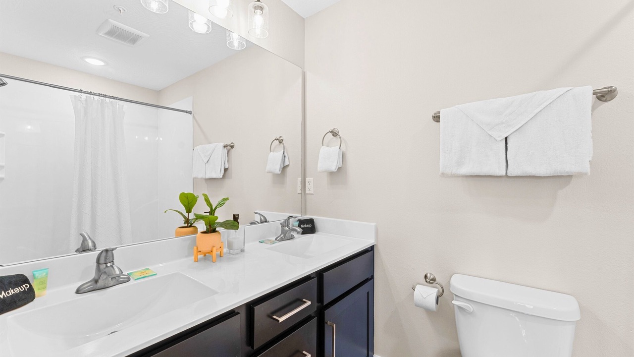 Photo of Bathroom in Branson