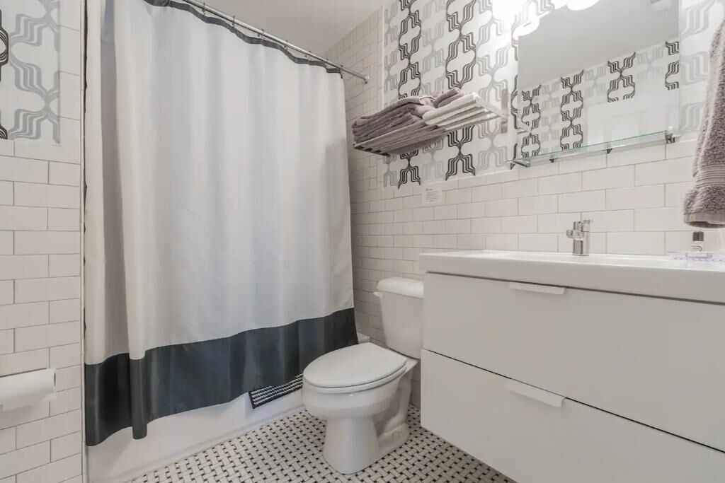 Photo of Bathroom in Butchertown