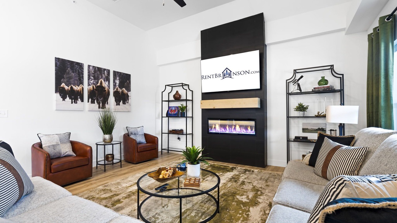 Photo of Livingroom in Hollister