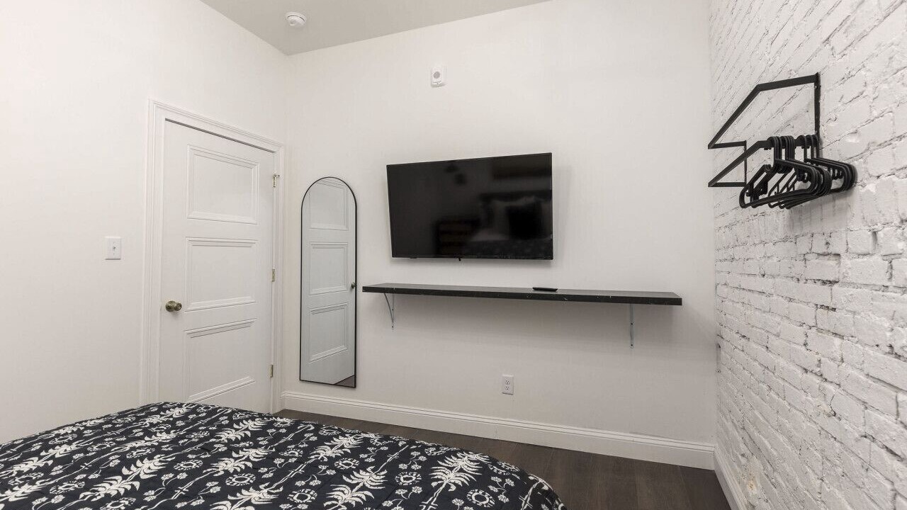 Photo of Bedroom in Downtown Louisville