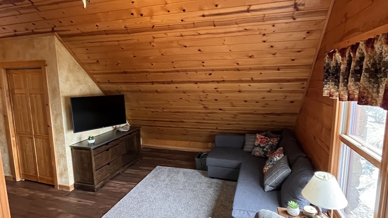 Photo of Livingroom in Shell Knob