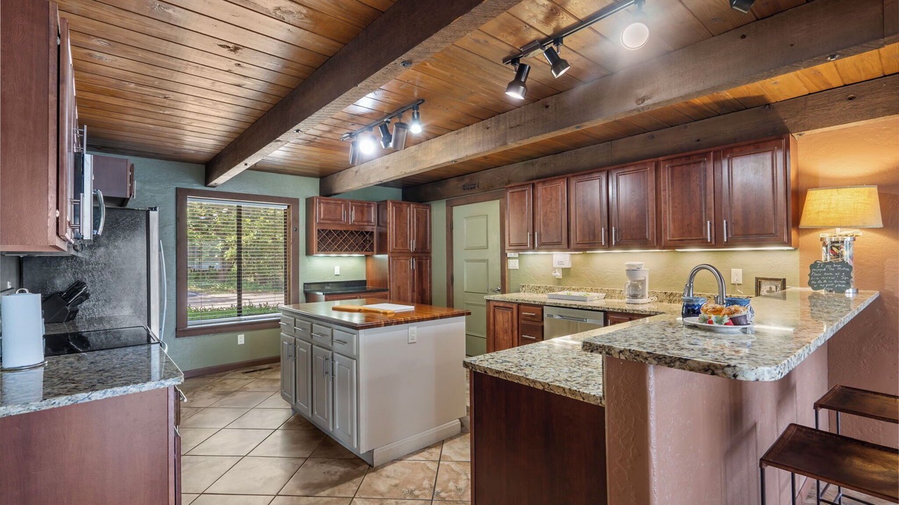 Photo of Kitchen in Lampe