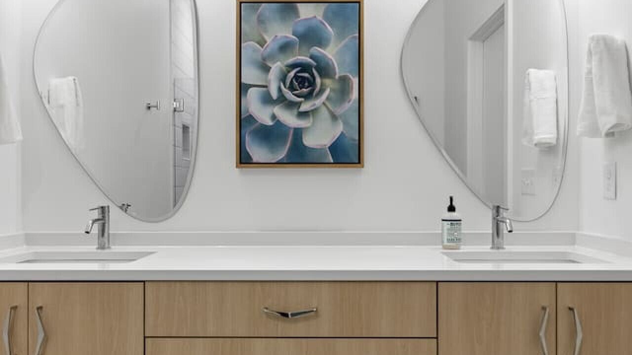 Photo of Bathroom in East Ridge