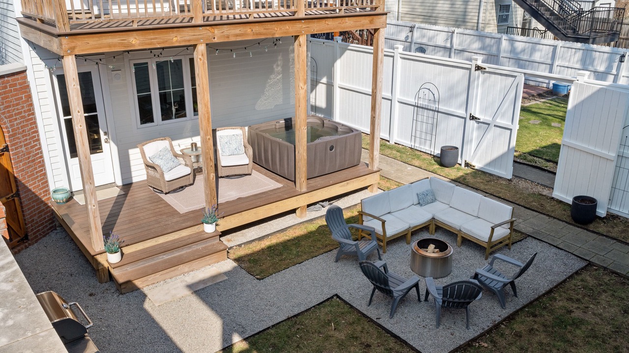 Photo of Outdoor in Crescent Hill
