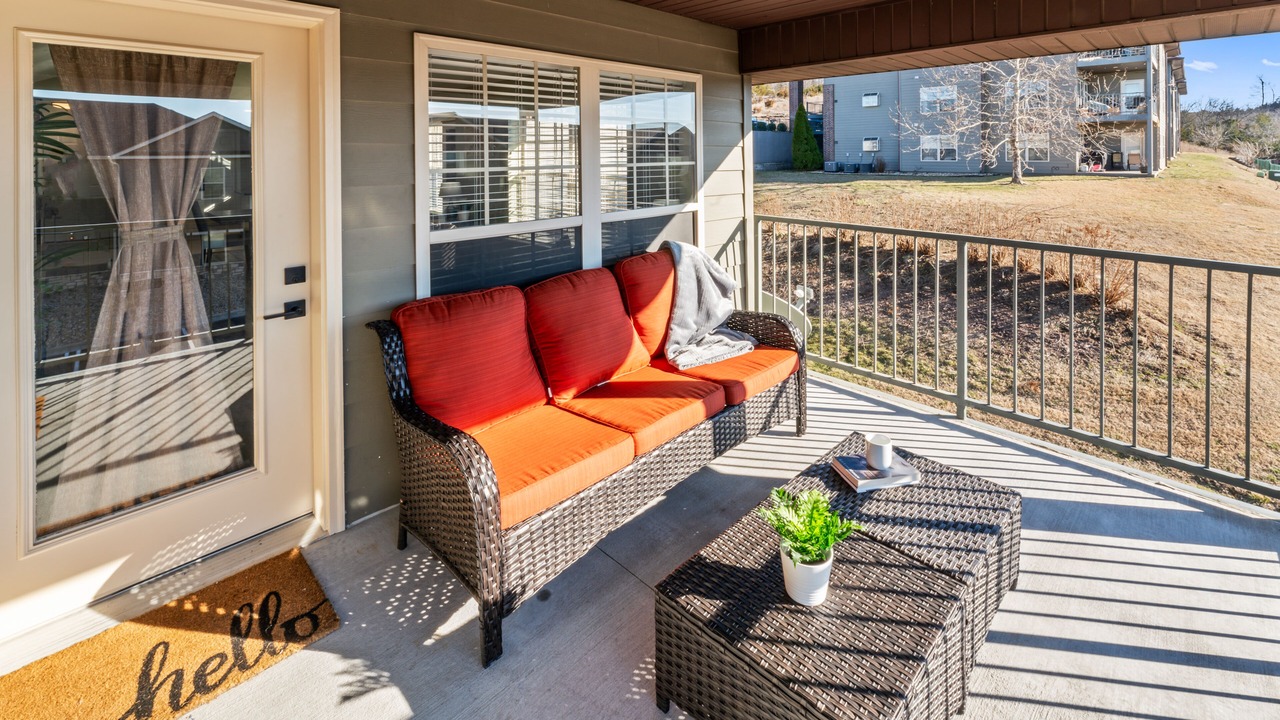 Photo of Patio Balcony in Branson West