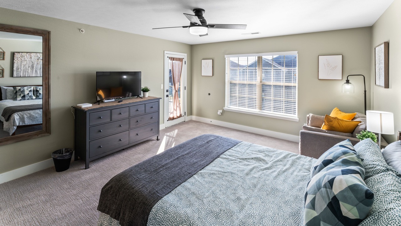 Photo of Bedroom in Branson West
