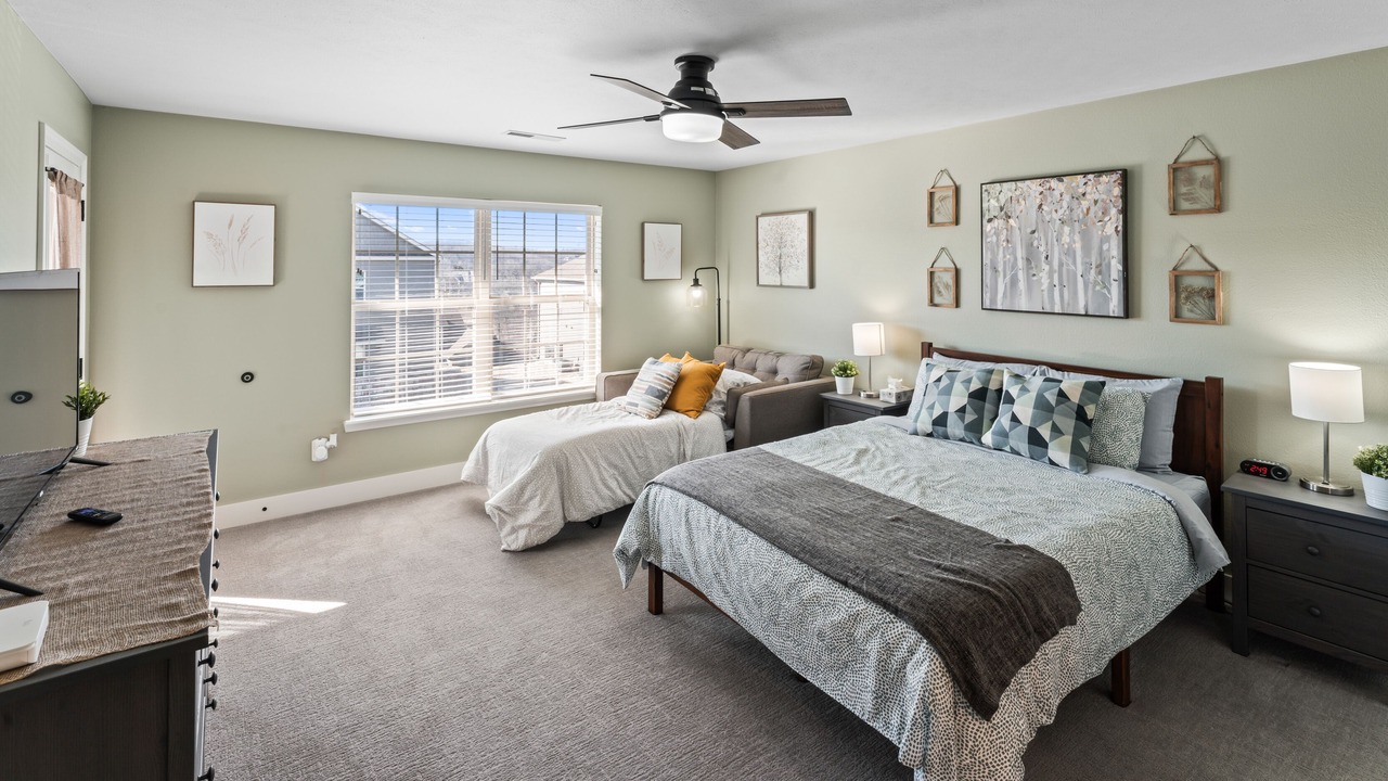 Photo of Bedroom in Branson West