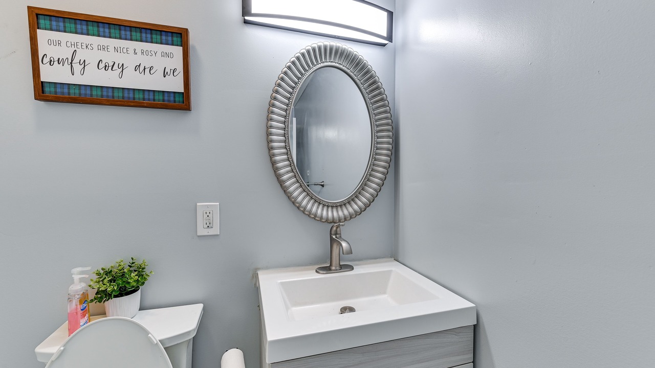 Photo of Bathroom in Jeffersonville