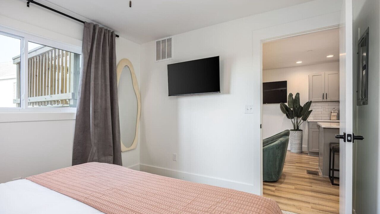 Photo of Bedroom in Hillsboro Village