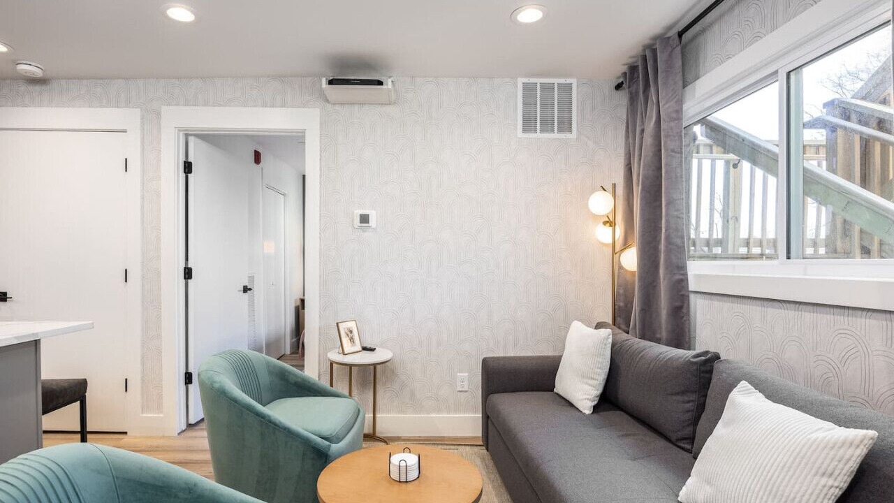 Photo of Bedroom in Hillsboro Village
