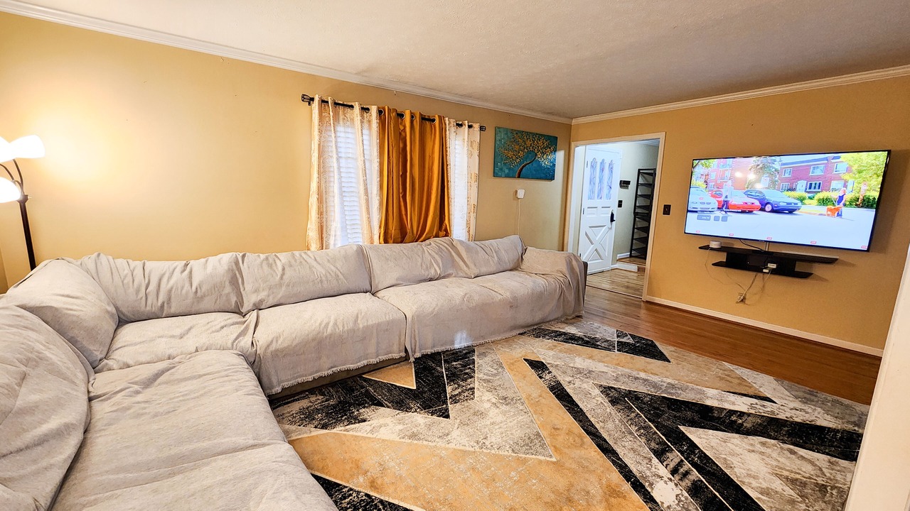 Photo of Livingroom in Klondike