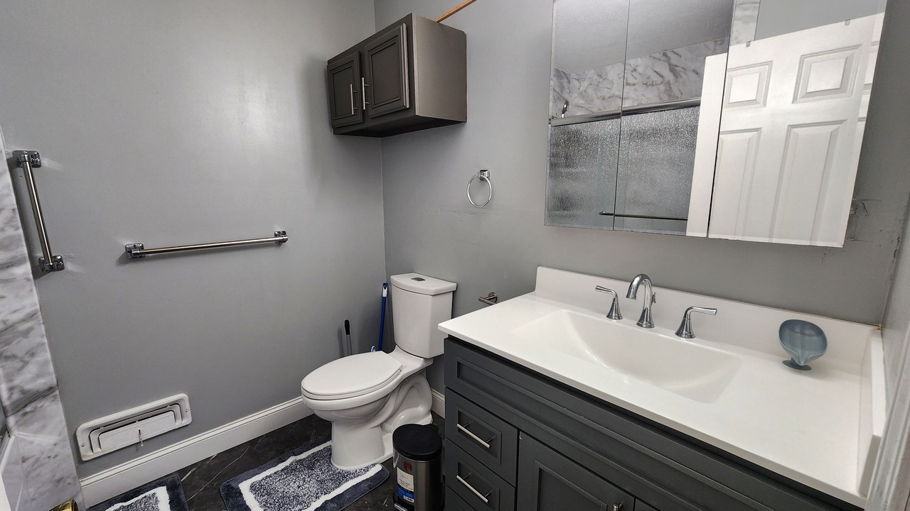 Photo of Bathroom in Klondike