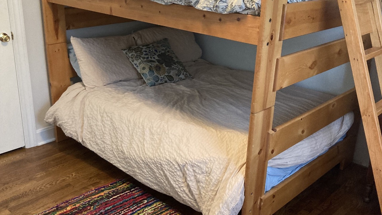 Photo of Bedroom in Beechmont