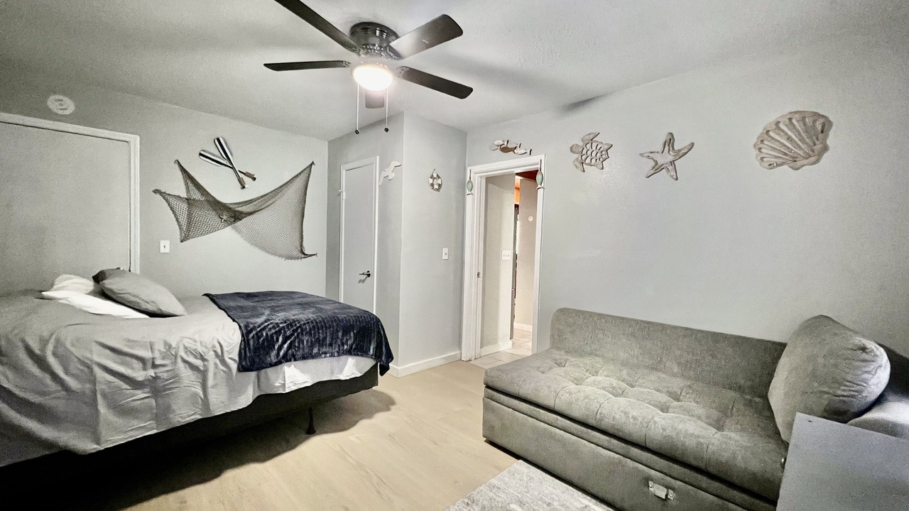 Photo of Bedroom in Center Ridge