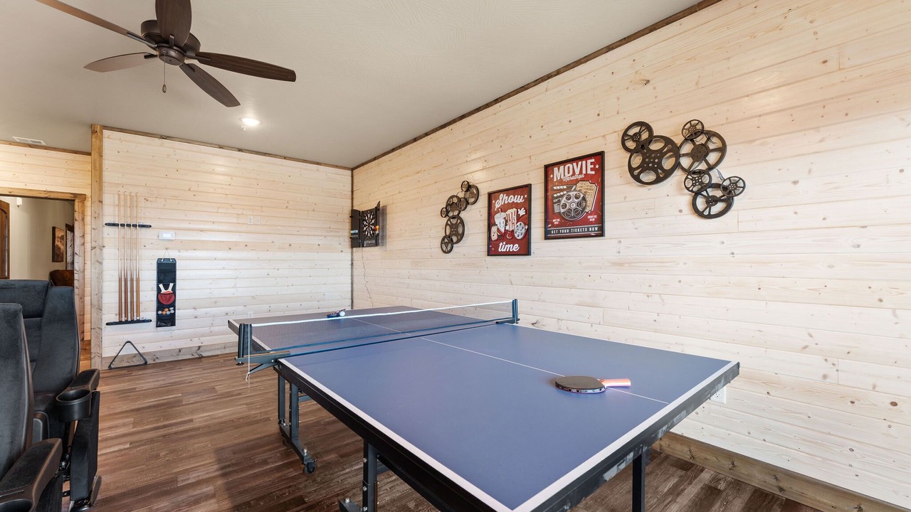 Photo of Bedroom in Kimberling City