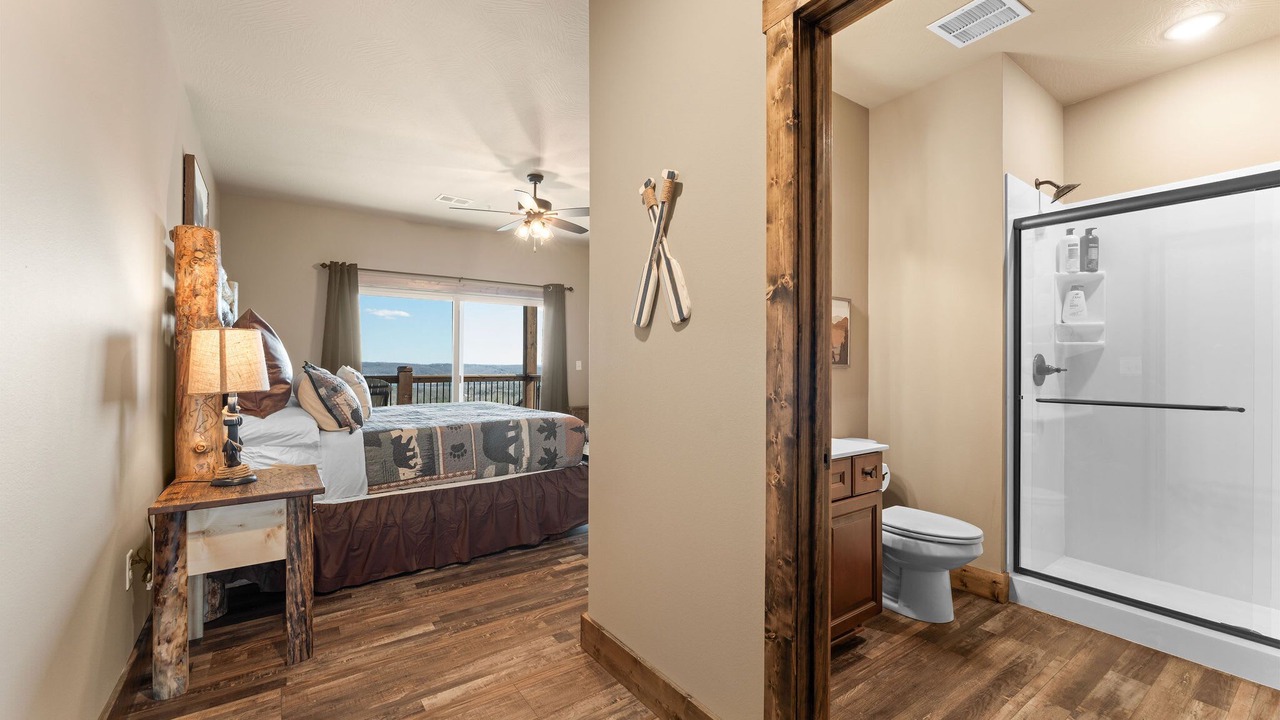 Photo of Bedroom in Kimberling City