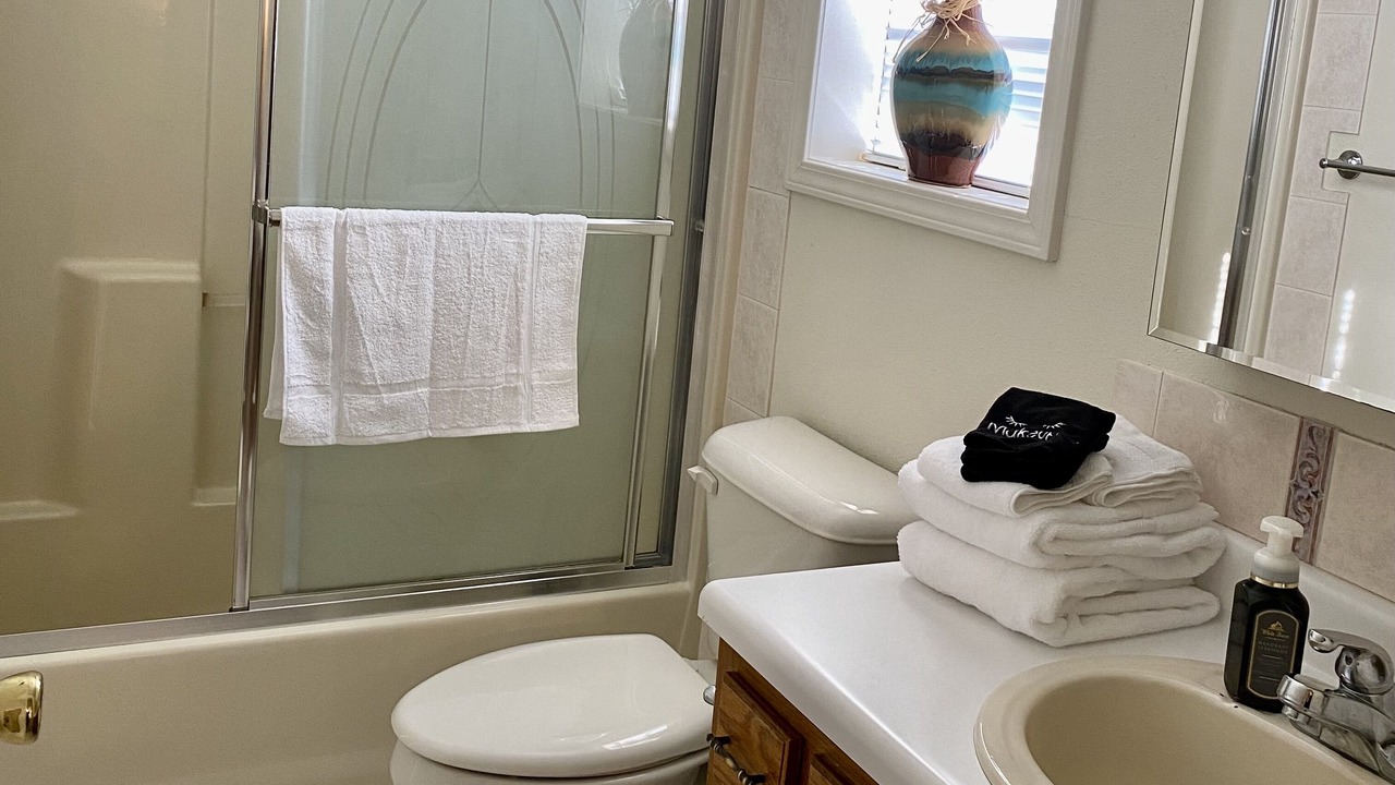 Photo of Bathroom in Greers Ferry