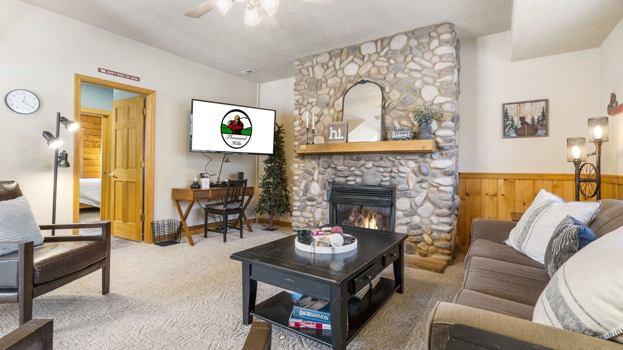 Photo of Livingroom in Branson Theater District
