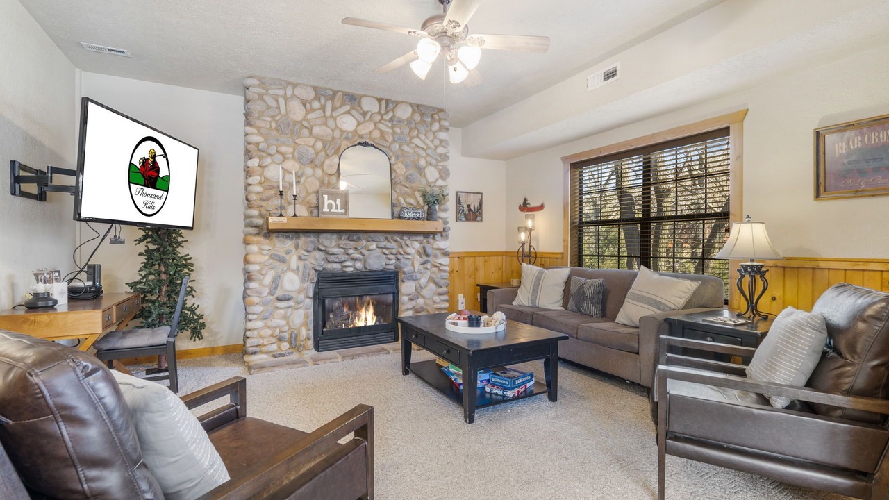 Photo of Livingroom in Branson Theater District