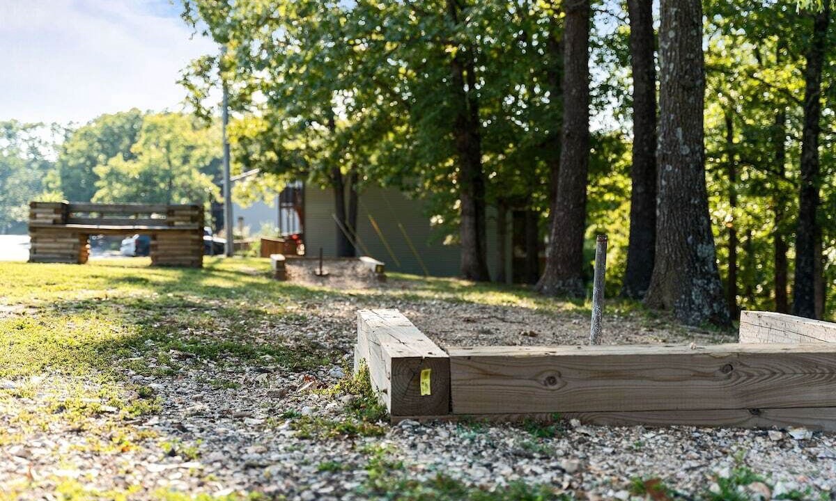 Photo of Outdoor in Branson West