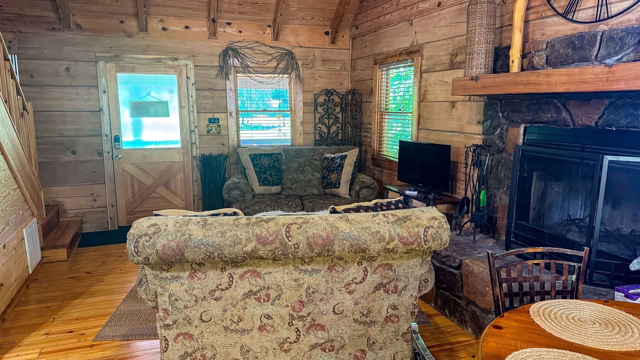 Photo of Livingroom in Wears Valley