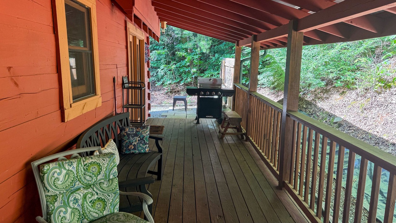 Photo of Patio Balcony in Wears Valley