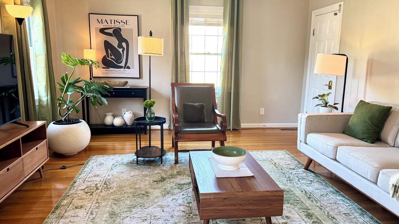 Photo of Livingroom in Richmond