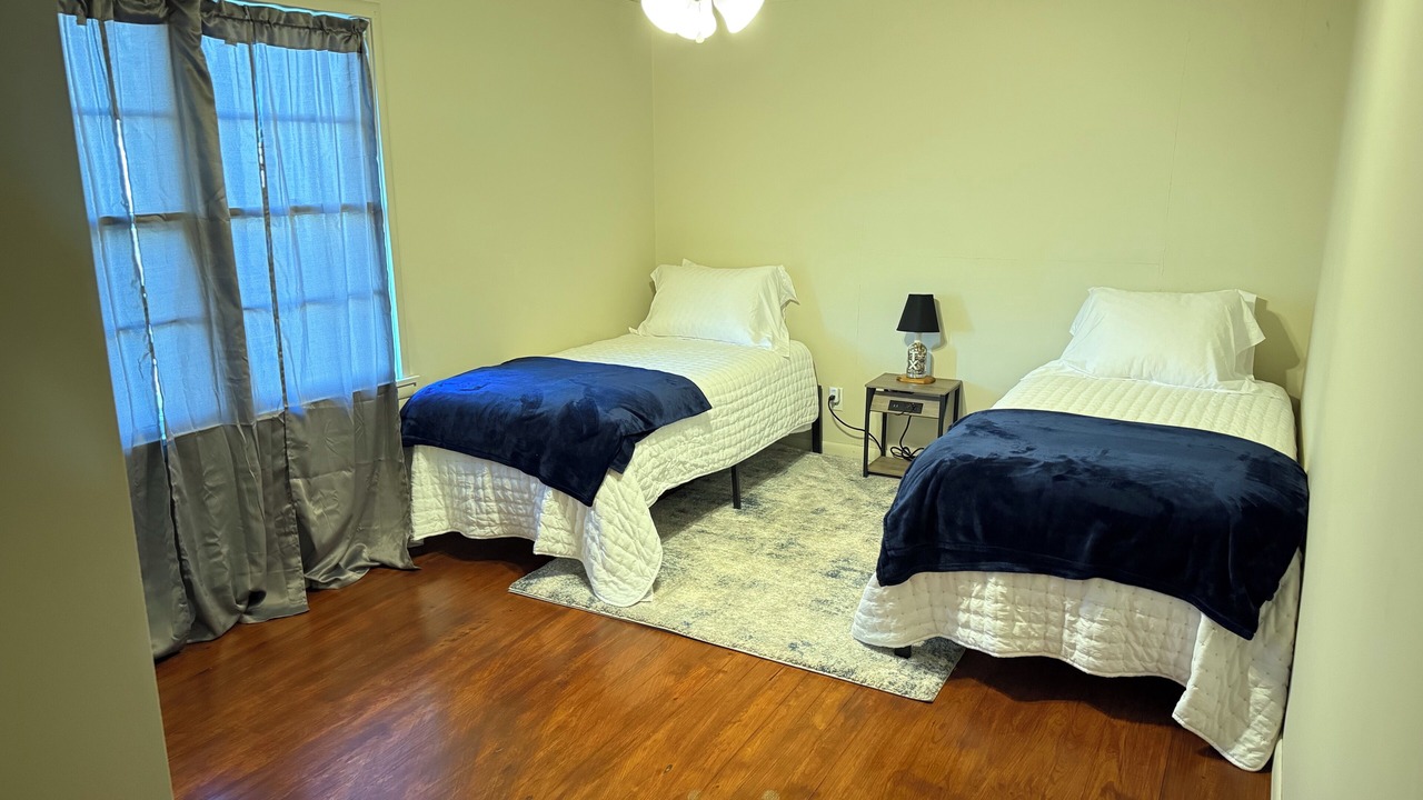 Photo of Bedroom in Enid