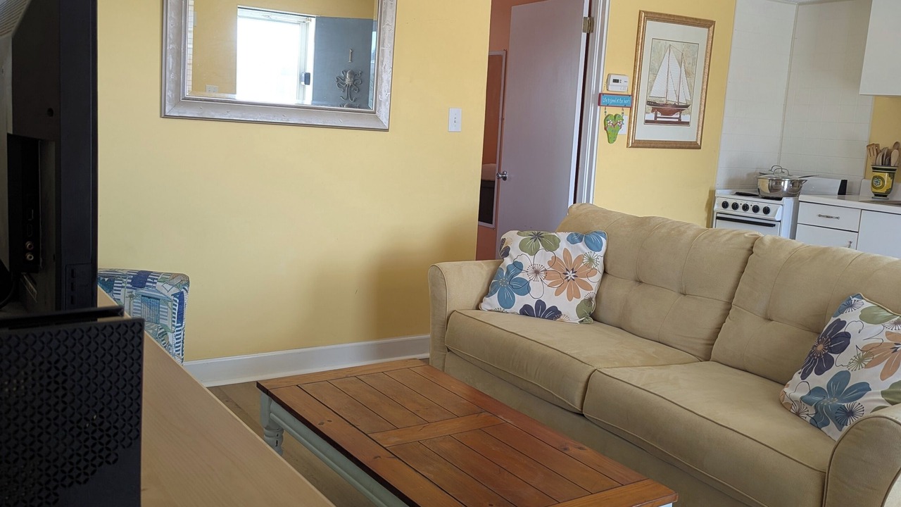 Photo of Livingroom in Morehead City