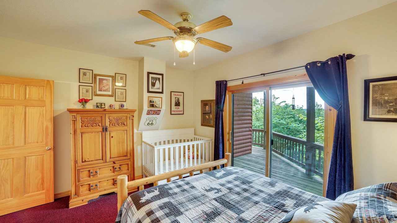 Photo of Bedroom in Shell Knob