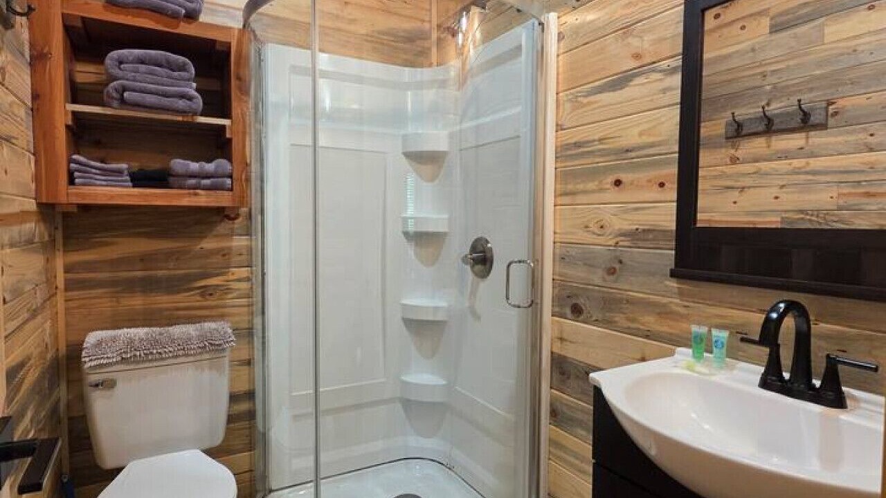 Photo of Bathroom in Mena