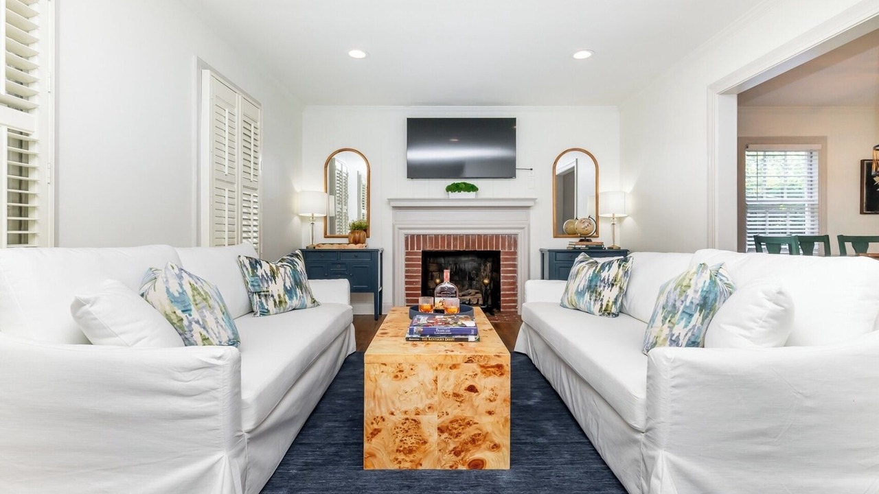 Photo of Livingroom in Shelbyville