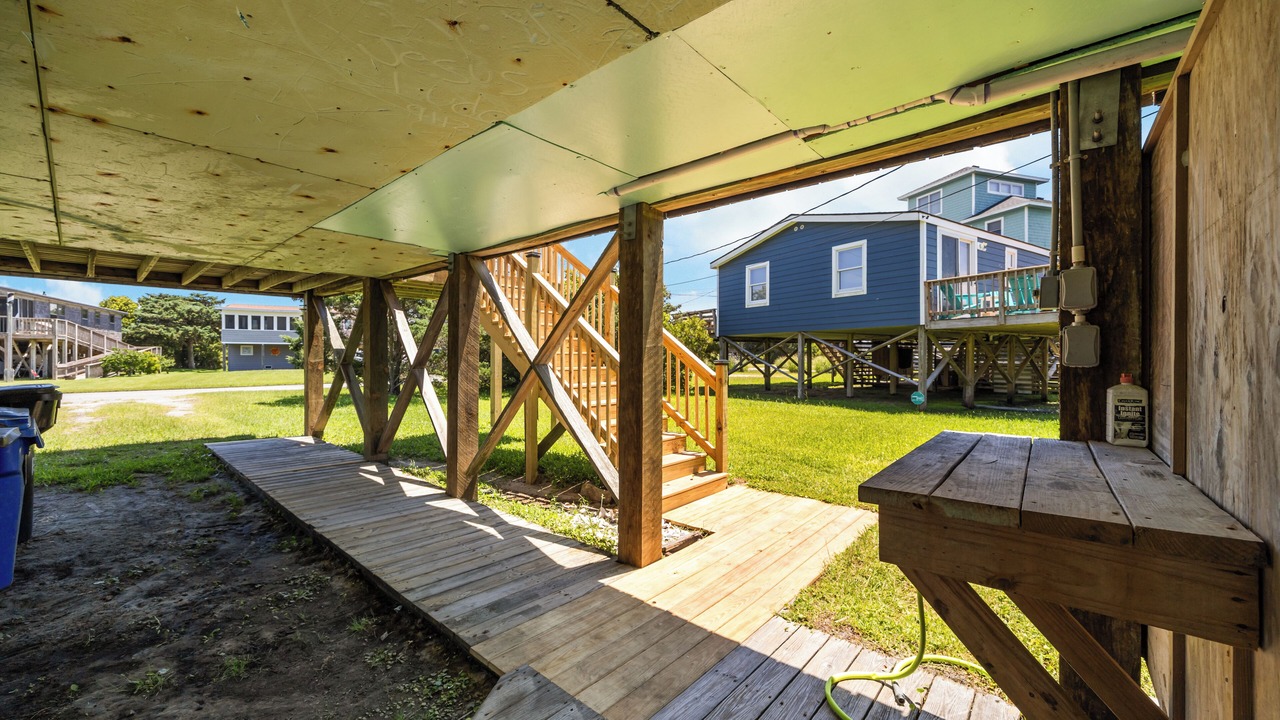Photo of Patio Balcony in Hatteras