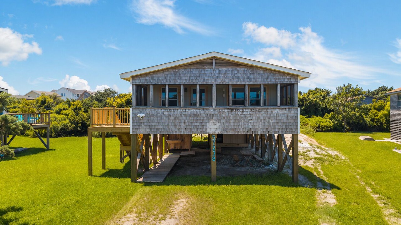 Photo of Others in Hatteras