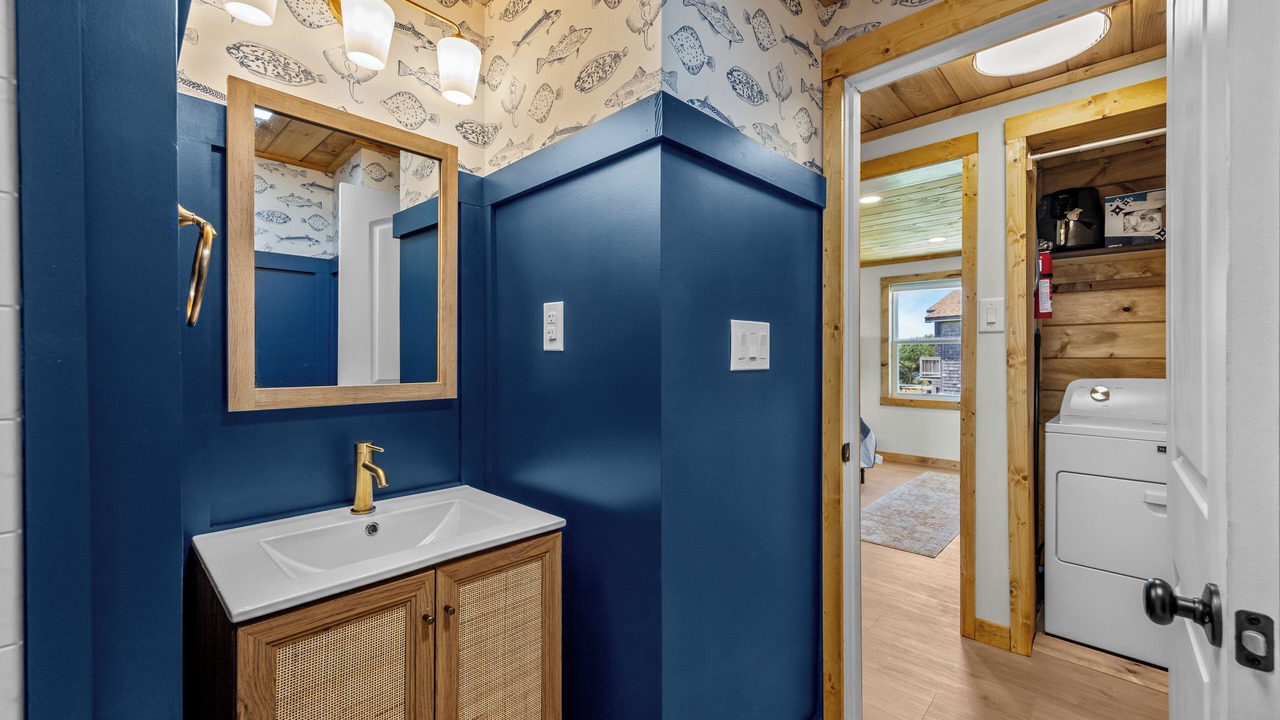 Photo of Bathroom in Hatteras