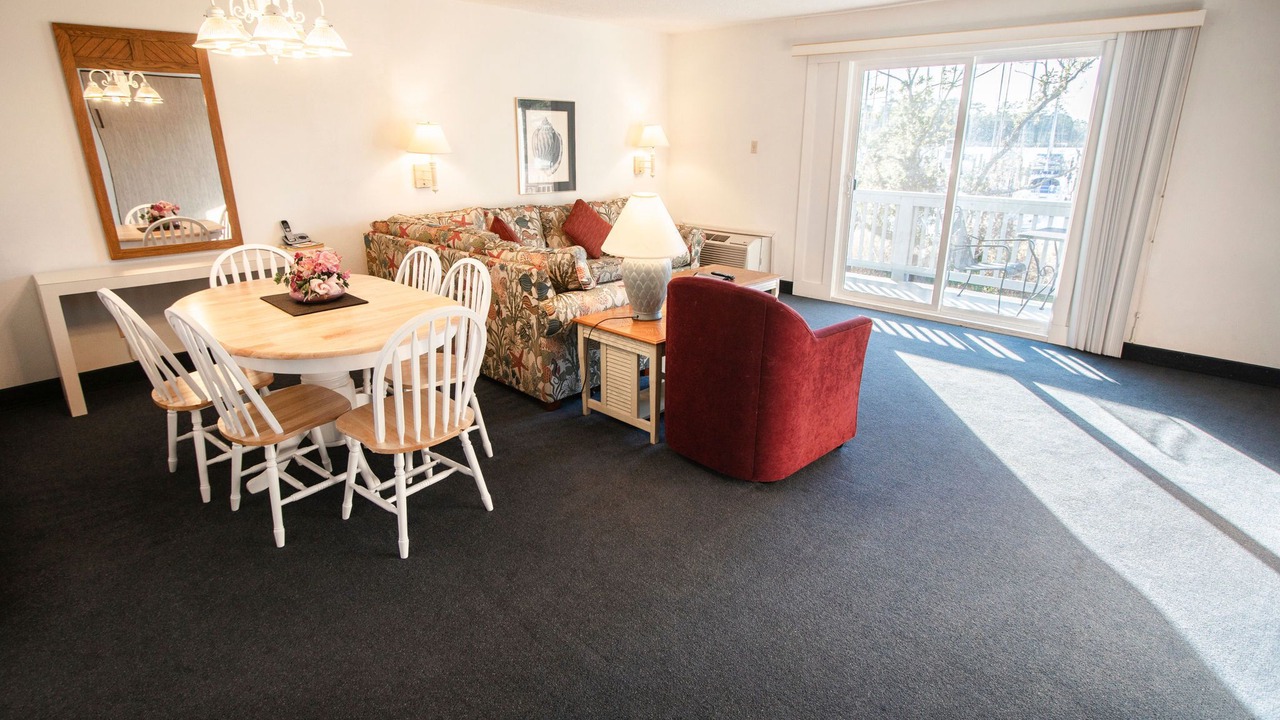 Photo of Livingroom in New Bern