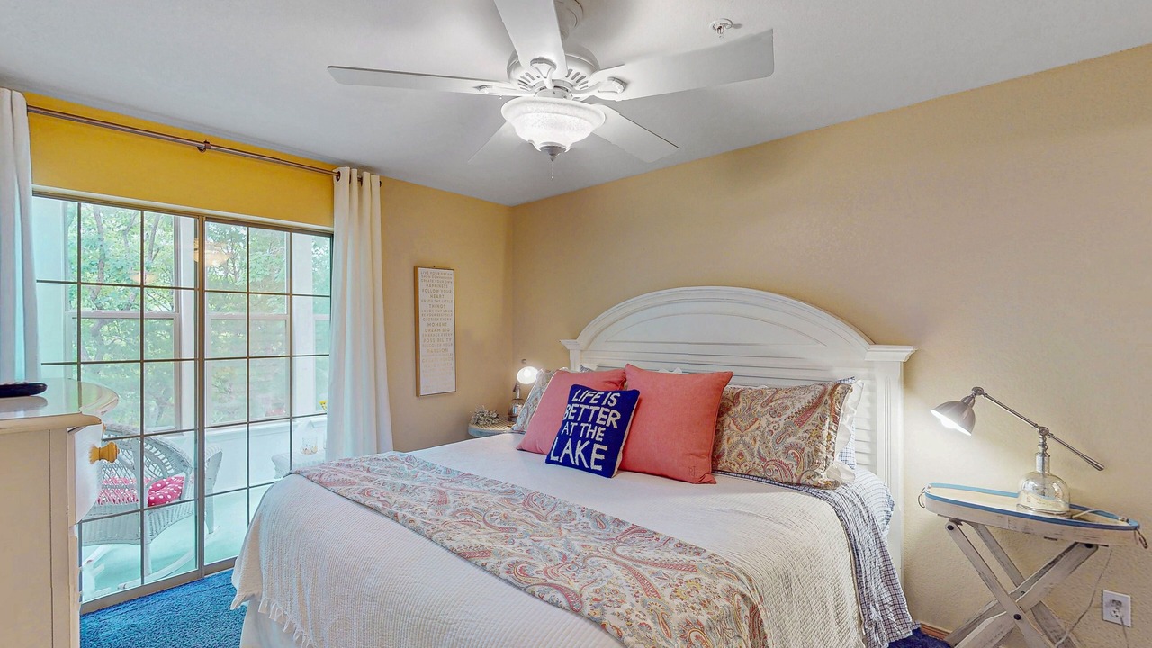 Photo of Bedroom in Hollister