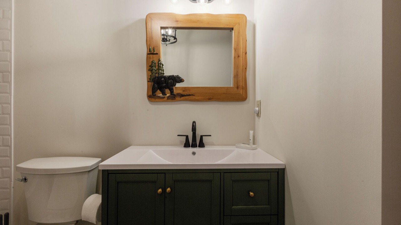 Photo of Bathroom in Coxs Creek