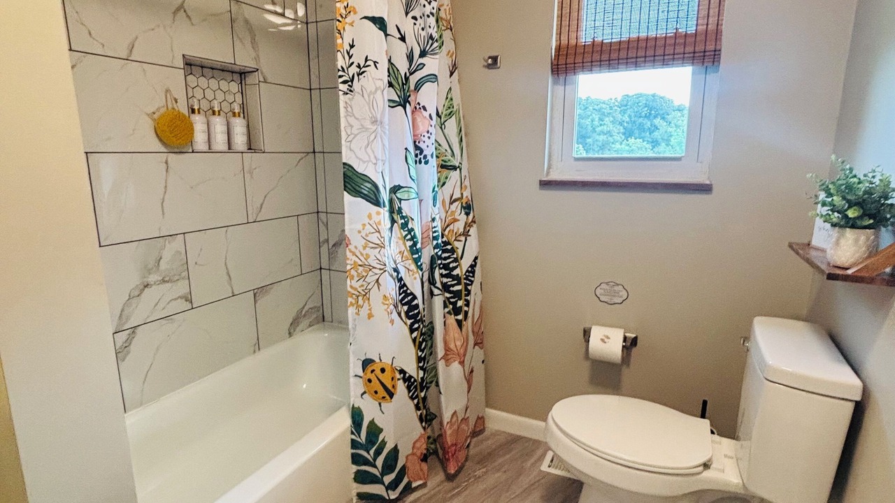 Photo of Bathroom in Hamblen County