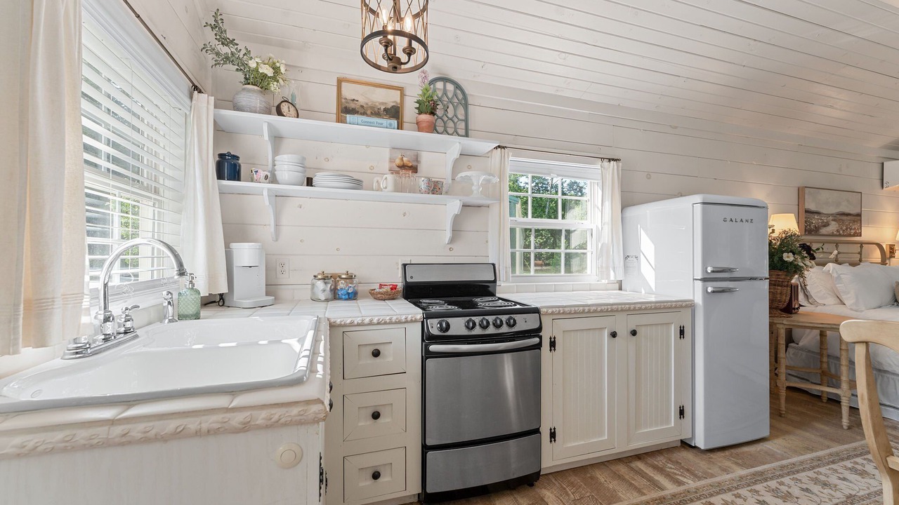 Photo of Kitchen in Blue Eye